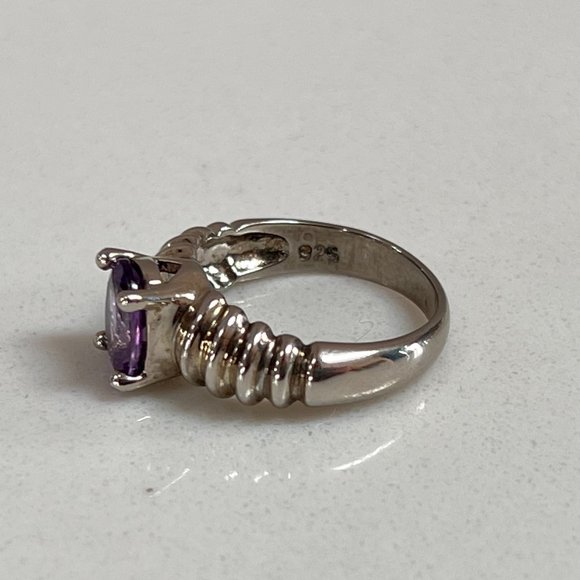 Sundance Amethyst Sterling Silver Handmade Ring | Vintage Artisan Jewelry - Picture 14 of 16